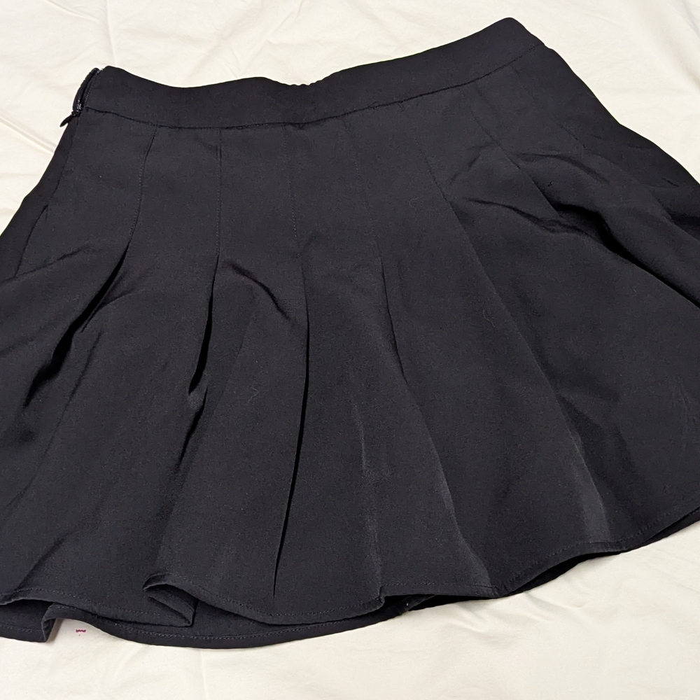 Elegant Black Pleated skater Skirt